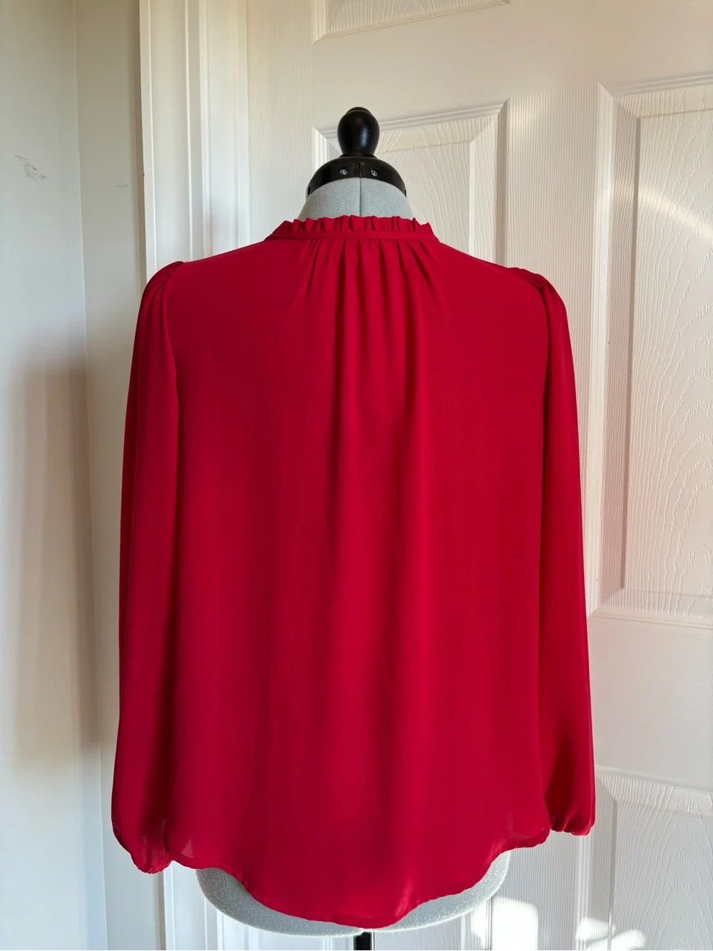 LOFT Red Long-Sleeve‎ Ruffle Collar Blouse 0274